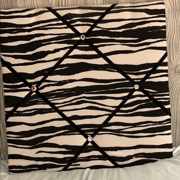 Zebra patterned photo holder - Picture 1 of 2